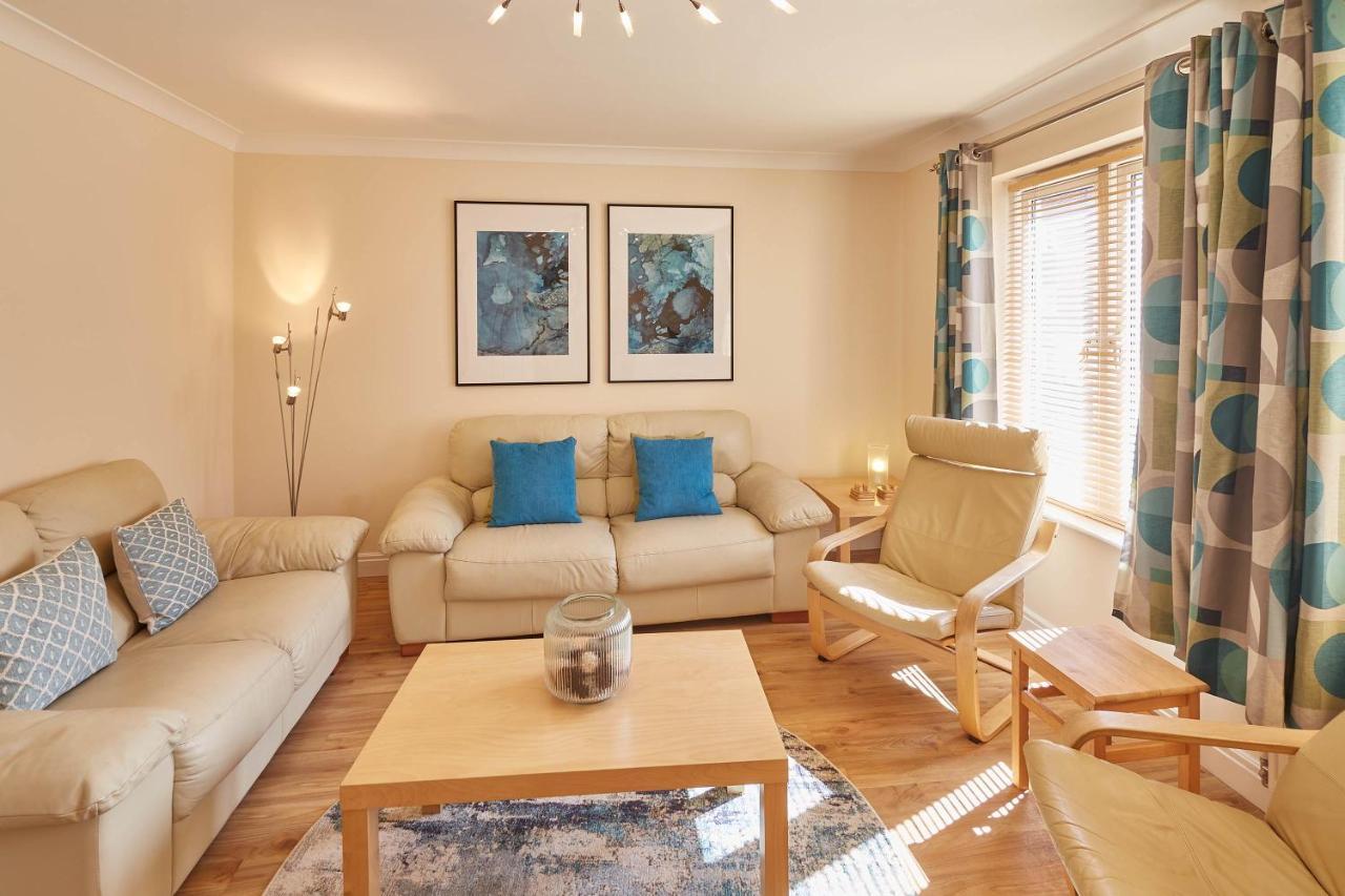 Host & - The Scuttlebutt Townhouse